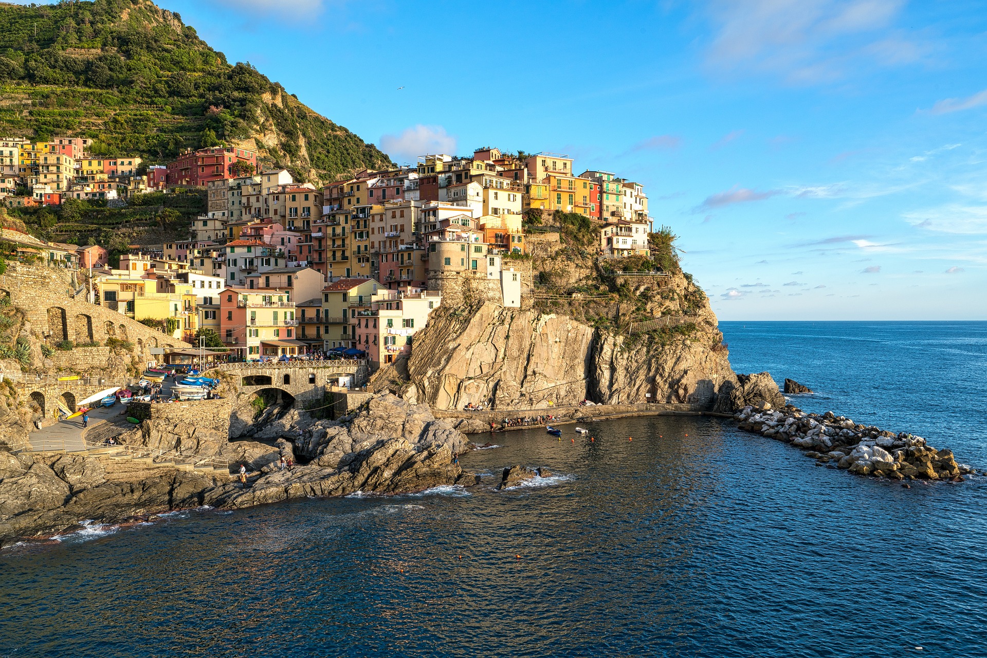 Gorgeous villas in Italy near to the sea