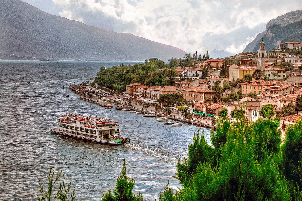 Lake Como or Lake Maggiore? Which Italian Lake suits you best?