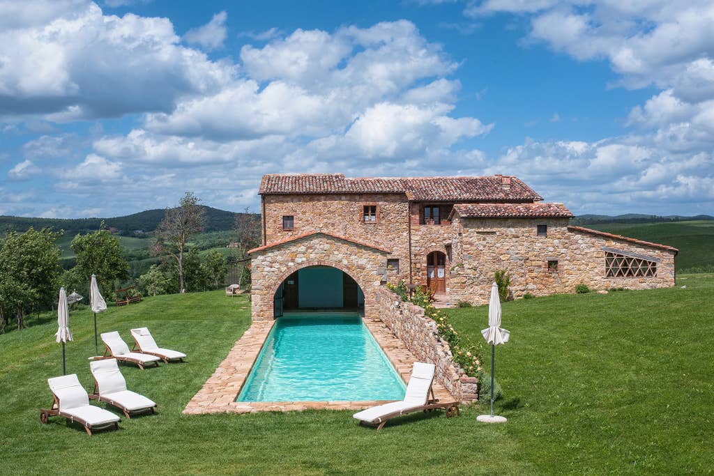 Best villas in Italy with private pools Blog by Bookings For You