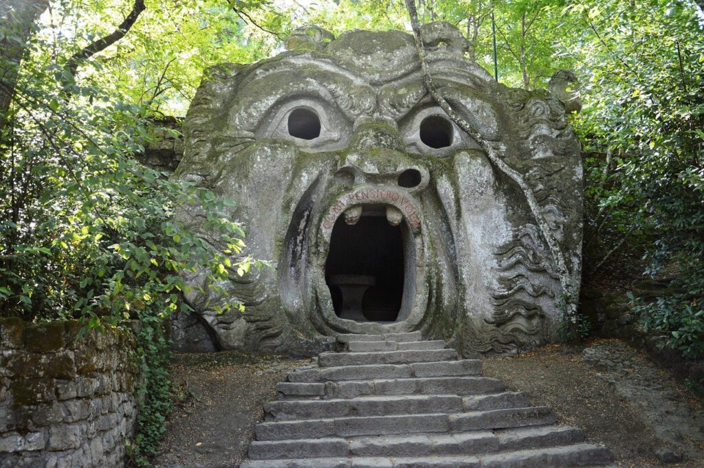 strange places to visit in italy