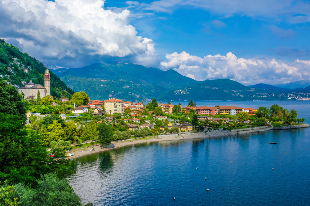 towns on Lake Maggiore