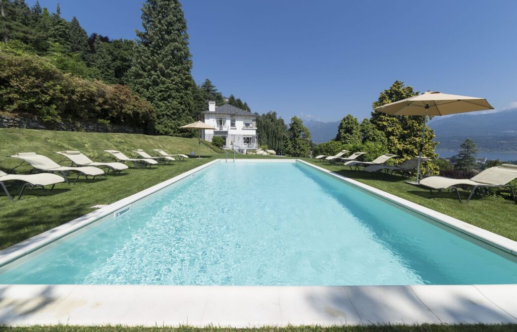 villa rentals on Lake Maggiore