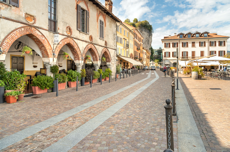 towns on Lake Maggiore