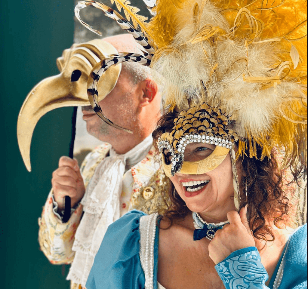 Venice dress up experience