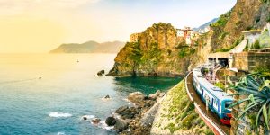 the best way to see the Cinque Terre