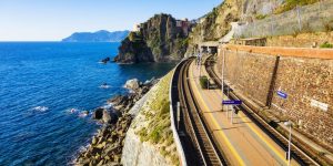 the best way to see the Cinque Terre