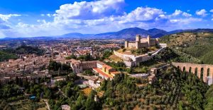 Is Tuscany better than Umbria