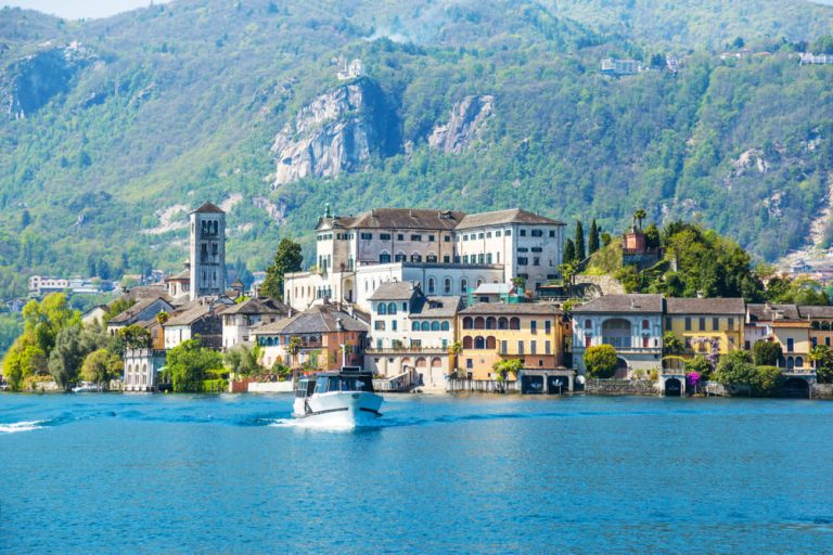 Lake Orta villas